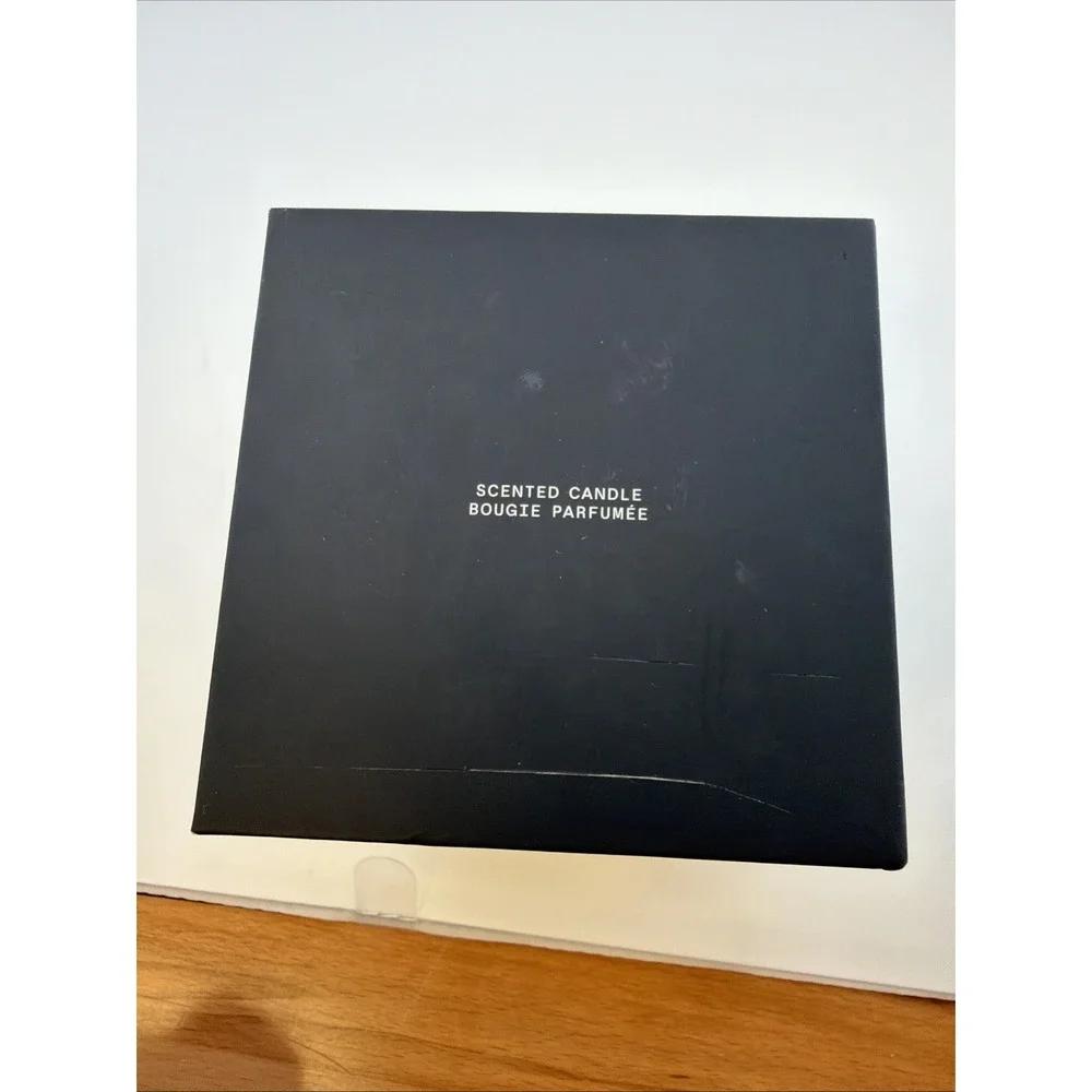Salt‎ & Stone Santal And Vetiver Scented Candle 8.5 oz NEW In Box